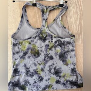 Lululemon athletic tank top size 6